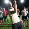 Zašto kolevka fudbala ne ume da pobeđuje? Hit serija „Draga Engleska” stigla na HBO!