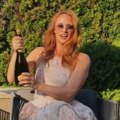 Žena Nikole rokvića slavi rođendan uz šampanjac: Niko ne može da veruje koliko je Bojana napunila godina: Blista u lepršavoj…