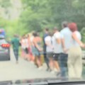 Umesto nervoze i besa - srpsko kolo! Turisti napravili pravi spektakl na granici između Srbije i Crne Gore pa izazvali lavinu…