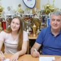 Nina Vujović visoko leti sa „golubicama“