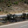 Snimak par trenutaka nakon pogibije Dioga Žote: Užasne scene, automobil u plamenu, delovi rasuti po putu VIDEO
