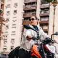 Iran razmatra da dozvoli ženama da voze motocikle