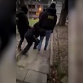 Objavljen novi snimak hapšenja nasilnika sa Novog Beograda: Pokušao da se opire policiji