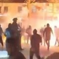 Veliki sukob navijača pred Partizanovu utakmicu: Ima povređenih u tuči Grobara i Vojvoda u centru Nikšića