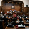 Počelo zasedanje Skupštine, na dnevnom redu Petrašinovićevi izborni zakoni, izvestilac Mrdić