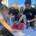 Studenti u Nišu štampali svoj slogan „Studenti pobeđuju“