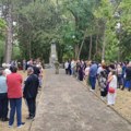 Obeležena 221. godina od Boja na Ivankovcu: Venci na spomenik Milenku Stojkoviću na „Šančevima“ u Ćupriji (foto)