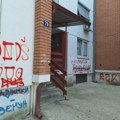 Komšije: Majka i sin nađeni zagrljeni u stanu