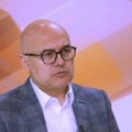 Miloš Vučević osudio vandalski čin u Novom Sadu, uriniranja po mestu tragedije. Lider SNS otkrio da je grupa blokadera…