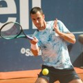 Bravo, Laslo! Đere silovito do glavnog žreba Halea, dopustio protivniku samo četiri gema