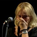 „Od studenata neću odustati“: Dijana Hrka, majka Stefana koji je stradao u padu nadstrešnice, u suzama se obratila na protestu…