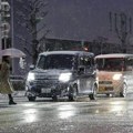 Više od pola metra snega palo u Japanu: Apokaliptični prizori, na hiljade ljudi zarobljeno na aerodromu (foto)