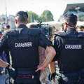 Nestao suprug ministarke u jezeru: Drama u Italiji, zaronio i nije isplivao, angažovani karabinjeri i ronioci