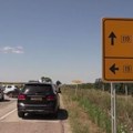 Šesti dan blokade raskrsnice na putu ka granici sa Hrvatskom, meštani čekaju nadležne da se oglase o olakšicama
