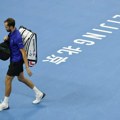 (VIDEO) Medvedev se rugao Đokoviću, pa je na kraju diskvalifikovan