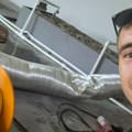 Miloš (26) iz Čačka izabrao zanat od kog se odlično živi: Otvorio svoju firmu, posla ima na pretek, a evo šta poručuje mladima…
