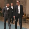 Vučić zarad jednog čoveka žrtvuje ceo bezbednosni sistem: Koje posledice će ostanak Vulina imati na međunarodnu saradnju…