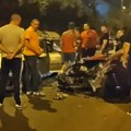Stravična nesreća u Rakovici! 3 osobe hitno prevezene u Urgentni, sudar 2 vozila u Beogradu (VIDEO)
