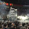Velika tuga, Arena u suzama: Ovako su se Grobari oprostili od košarkaške legende Dejana Milojevića