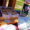 Mladenčići za pomoć Jeleni: Paraćinci se danas sladili i donirali (foto)