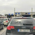 Какво је стање на граничним прелазима: Аутомобили на Хоргошу чекају и по сат времена