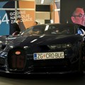 Mate Rimac pozajmio "bugati" ga ga građani gledaju na beogradskom Sajmu automobila! Poznato ko vlasnik najskupljeg vozila ikad…