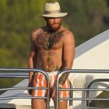 Konor Mekgregor kupuje imperiju sadržaja za odrasle vrednu 7 milijardi dolara?