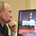 Putin se hvali ekonomskim uspesima Rusije uprkos predviđanjima da dolazi recesija