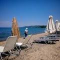 Najdetaljniji cenovnik ležaljki na grčkim plažama - od Haniotija do Zakintosa