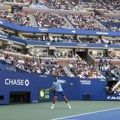 Novak izgubio prvi set