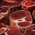 PKS: Usporeno izdavanje dozvola za uvoz mesa ugrožava proizvodnju