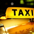 Nezapamćeni incident u Nemačkoj: Pijane devojke odbile da plate vožnju, izvukle taksistu, pa ukrale vozilo