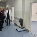 Uređuju se odeljenja neurologije i dijalize, stiglo i novo vozilo