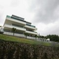 U ovoj vili na moru živi Toni Bijelić posle razvoda od Dragane Mirković: za ovo je dao 4,5 miliona evra