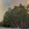 "Gori" sibir: Šumski požar zahvatio površinu od oko 61.000 hektara, proglašena vanredna situacija