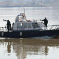 Noćna drama na Dunavu: Brod udario u most kod Bačke Palanke, potonulo 1.000 tona veštačkog đubriva