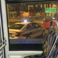 Pretučen i nožem posečen vozač GSP-a u Beogradu: Ima teške povrede, potraga za dvojicom napadača
