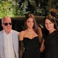 Duge noge i telo top modela: Ćerka Saše Matića izrasla u nestvarnu lepoticu: Ovo je Aleksandra koja pleni svojom pojavom