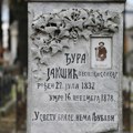 Turom “u svetu brale nema ljubavi” Završena još jedna uspešna sezona vođenih obilazaka Novog groblja
