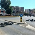 Uklonjene barikade sa kružnih tokova, normalizovan saobraćaj u centru grada