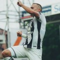 Gol, isključenje, pa odlazak sa mesta uspeha? Grcima zanimljiv i Nikola Štulić!