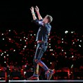 "Ovo je vaša žena?": Bend Koldplej ponovo u centru pažnje VIDEO
