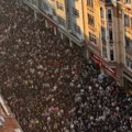 Novi Pazar i Beograd – građani se pesmom opraštaju od Halida Bešlića