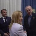 Erdogan rekao Meloni da prestane da puši! Umešao se i Makron: "Nemoguće" (video)