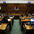 Održan okrugli sto u parlamentu: "Srbija mnogo uradila po pitanju učešća žena u političkom životu"