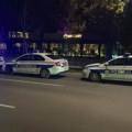 U navijača Partizana na Novom Beogradu sasuto 8 metaka: Policija u potrazi za napadačem