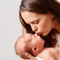 Mamina pravila za posete bebi podelila javnost – da li su prestroga?
