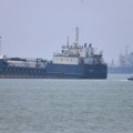 Британска војска: Погођен танкер док је пролазио УН одобреном рутом кроз Ормуз