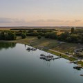 Palićko jezero ostavlja bez daha, a kupanje zabranjeno: Doktorka upozorava na simptome zbog zagađene vode