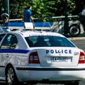 Srbi, ako ovo radite u Grčkoj, ostajete bez auta! Vozač sa Balkana uslikan na Tasosu, njegov potez zgrozio sve